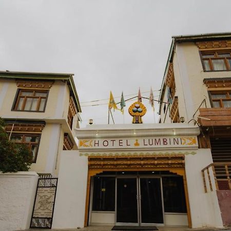 Hotel Lumbini ليه المظهر الخارجي الصورة