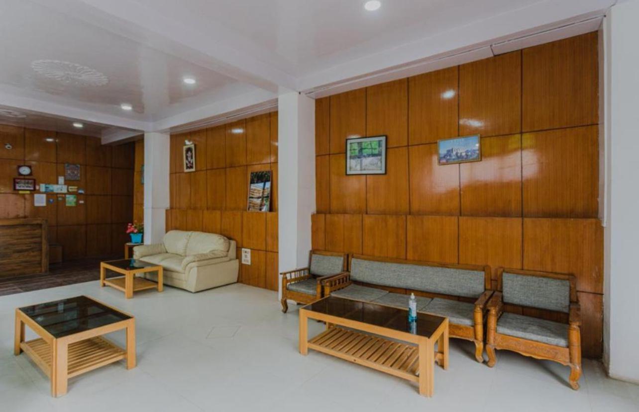 Hotel Lumbini ليه المظهر الخارجي الصورة